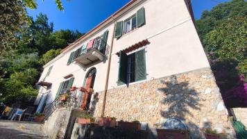 Casa singola in vendita a Carrara