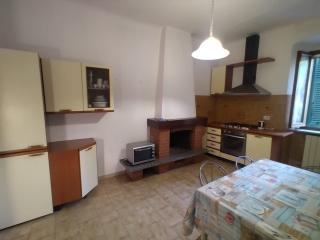 Appartamento in affitto a Carrara