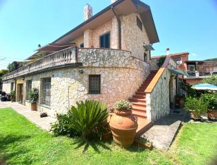 Porzione di casa in vendita a Buggiano