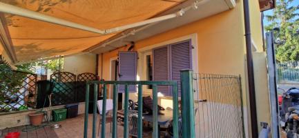 Villetta bifamiliare in vendita a Massa