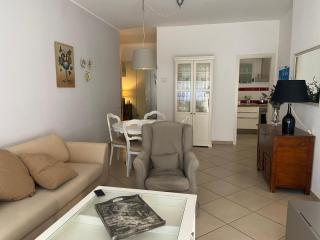 Appartamento in affitto a Carrara
