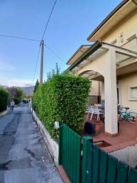 Villetta a schiera in vendita a Massa