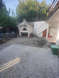 Villetta trifamiliare in vendita a Massa