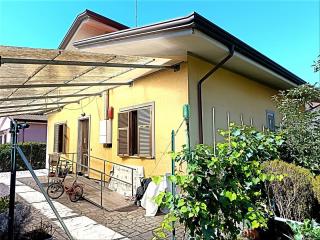 Casa singola in vendita a Massa