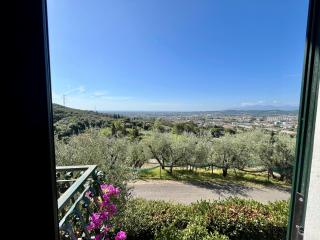 Villa in vendita a Uzzano