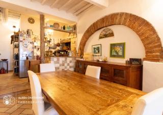 Porzione di casa in vendita a Siena