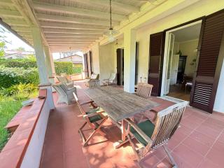 Villa in vendita a Massa