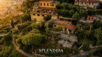 Casa semindipendente in vendita a Massa