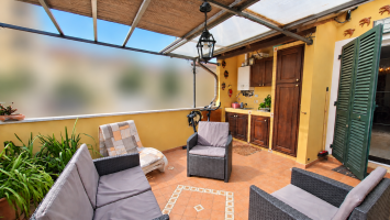 Appartamento in vendita a Carrara