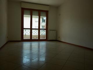 Appartamento in affitto a Carrara