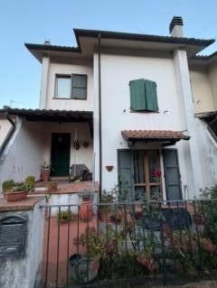 Villetta a schiera in vendita a Marliana