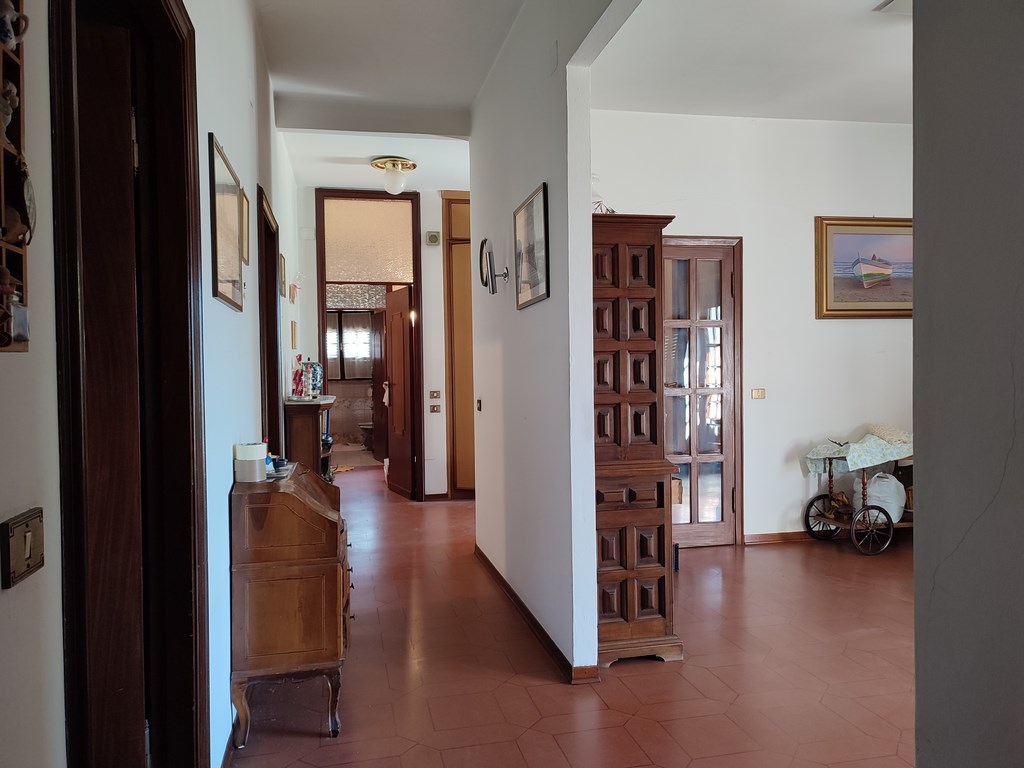 Porzione di casa in vendita a Sant'antonio, Carrara (MS)