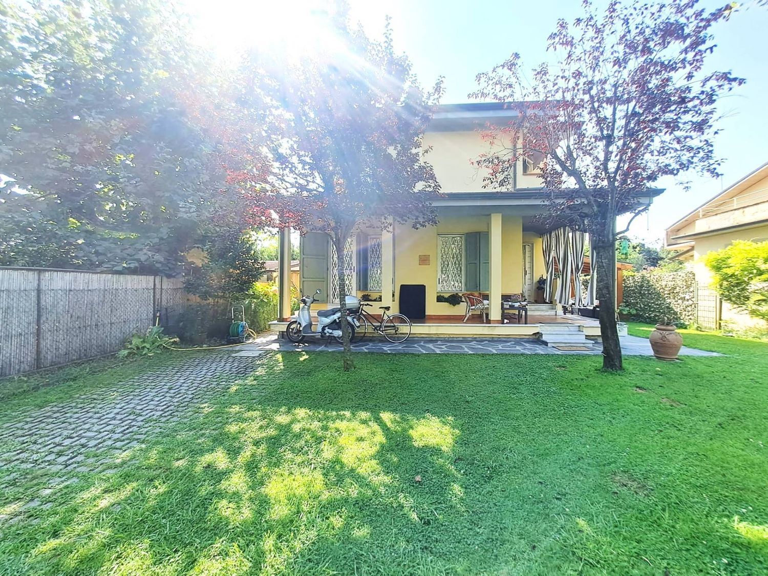 Villa in vendita a Massa