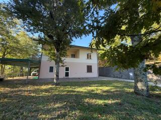 Villa in vendita a Marliana