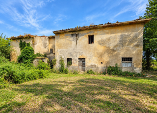 Casale a San Giuliano Terme