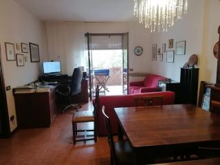 Appartamento in vendita a Carrara