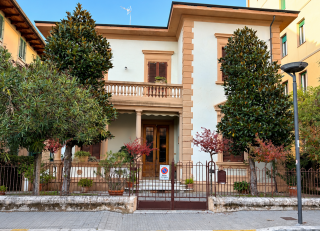 Villa in vendita a Montecatini-Terme