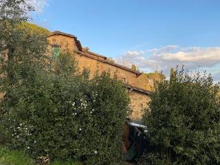 Colonica in vendita a Siena (SI)