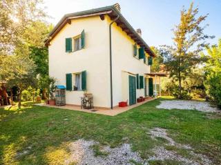 Casa singola in vendita a Montignoso