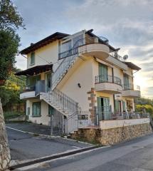 Appartamento in vendita a Massa