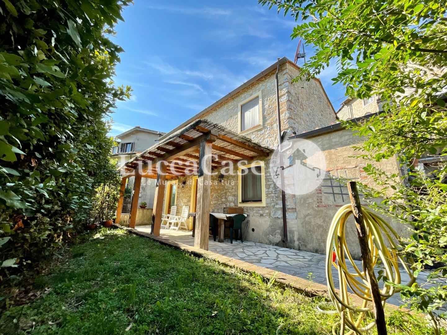 Country house for sale, ref. E012A