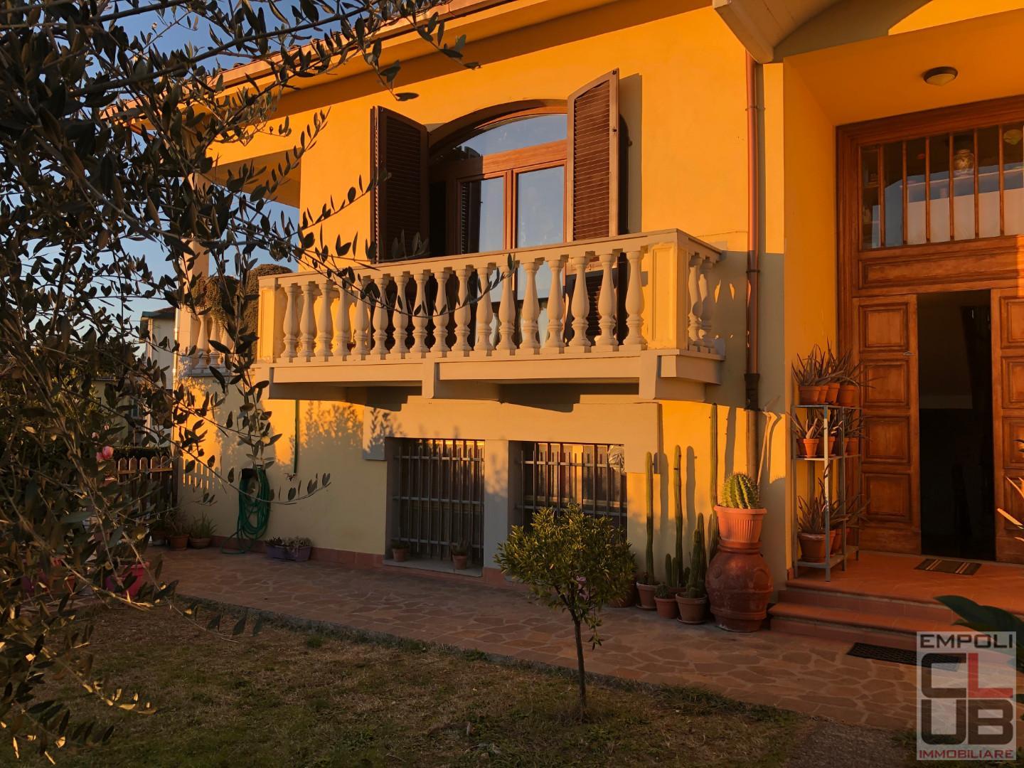 Casa semindipendente in vendita a Cerreto Guidi (FI)