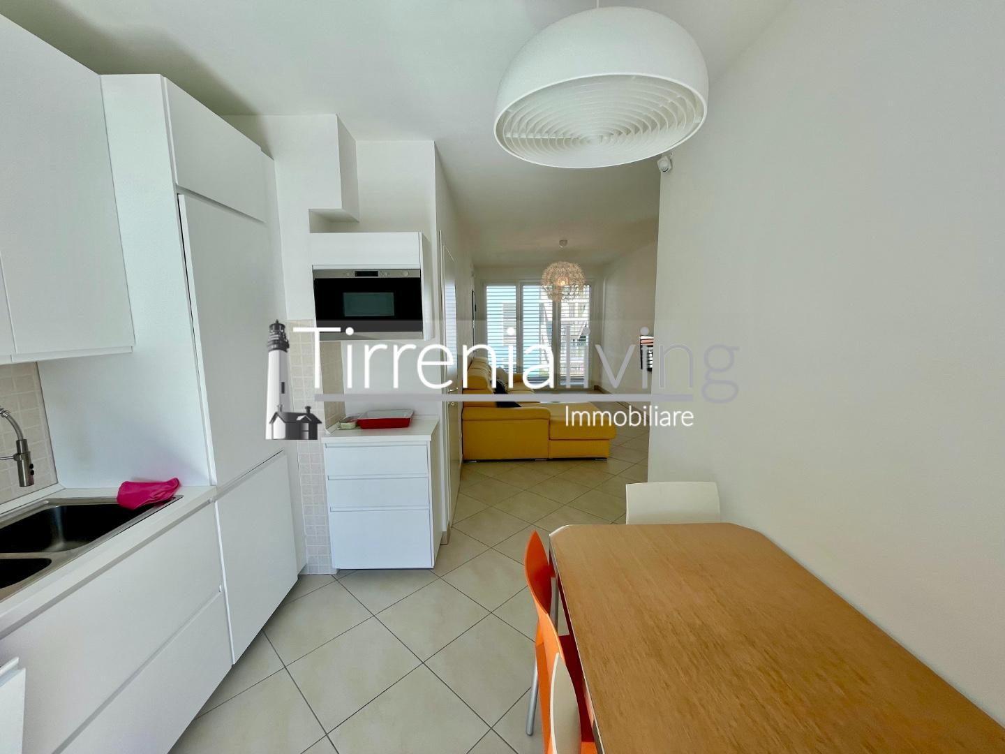 Apartment for holiday rentals, ref. A-534-e