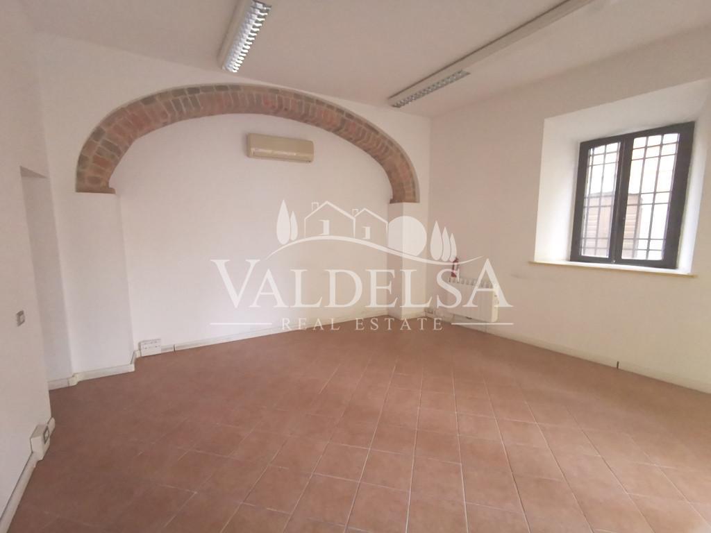 Office for commercial rentals in Poggibonsi (SI)