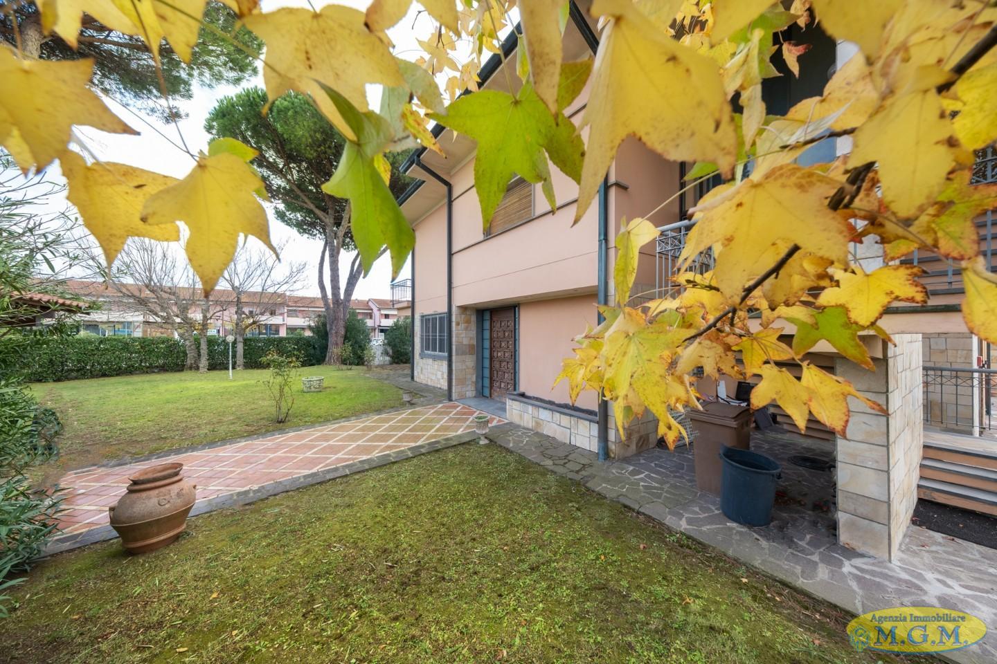 Mgmnet.it: Villa singola in vendita a Bientina