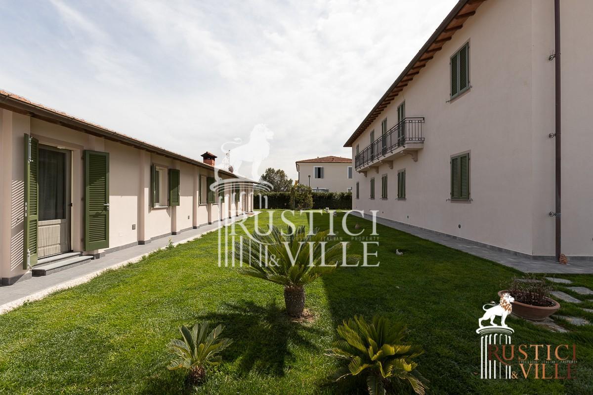 Villa in vendita a Pisa (12/43)