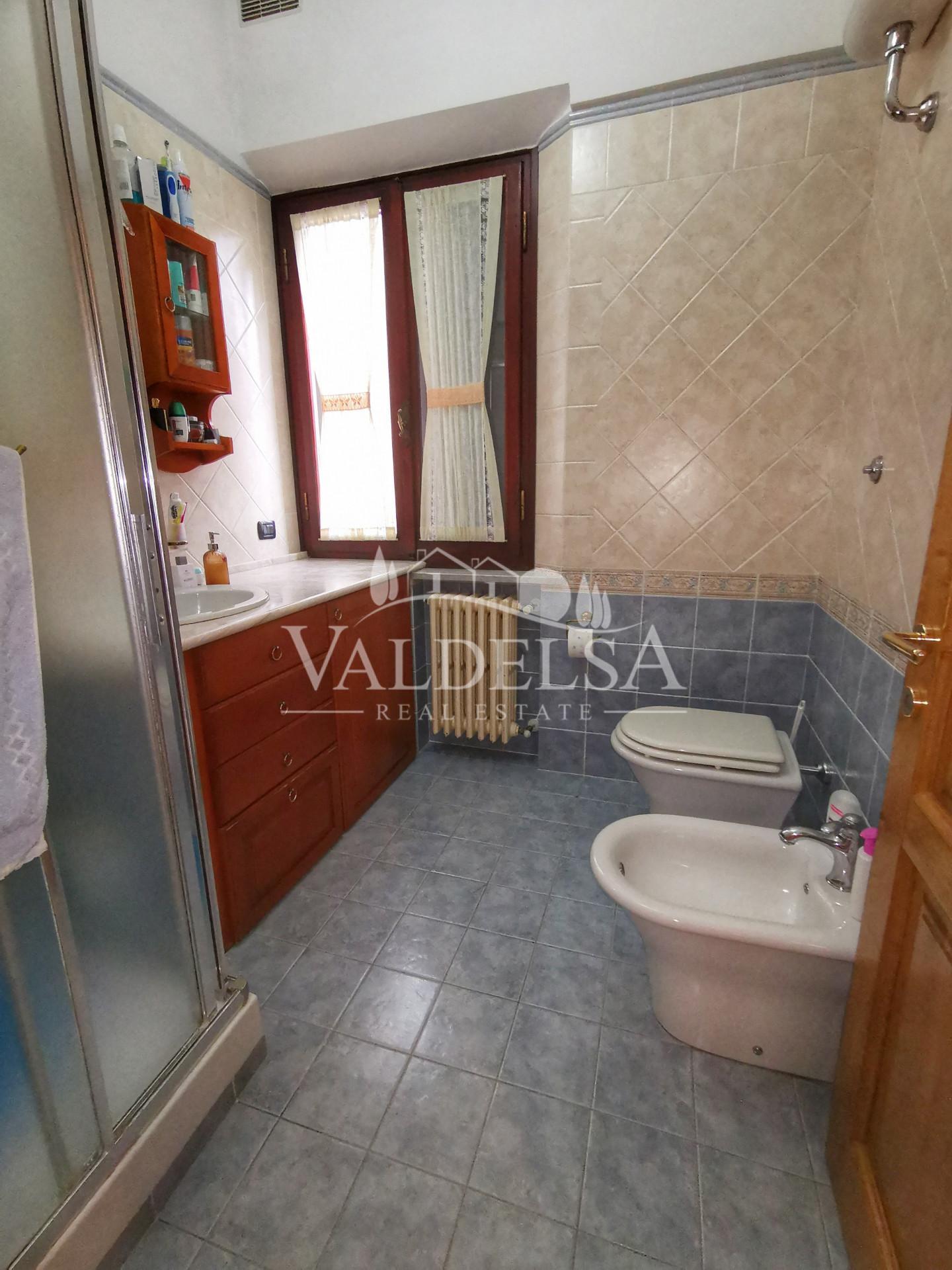 Semi-detached house for sale, ref. 721