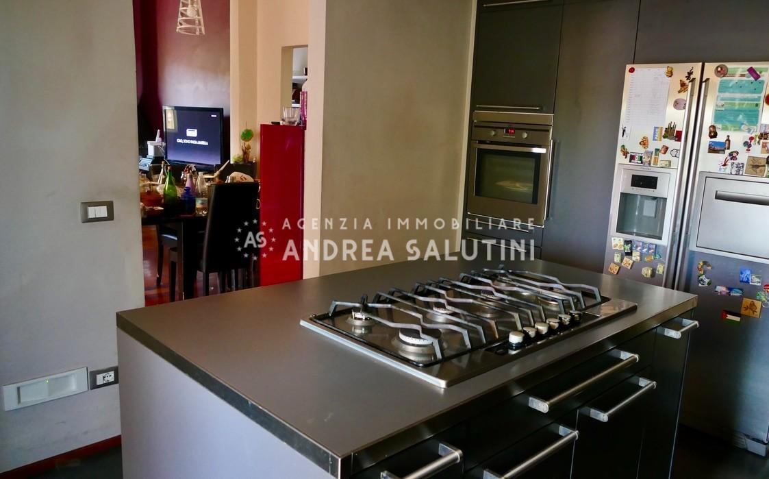 Villa in vendita a San Lorenzo Alle Corti - Cascina