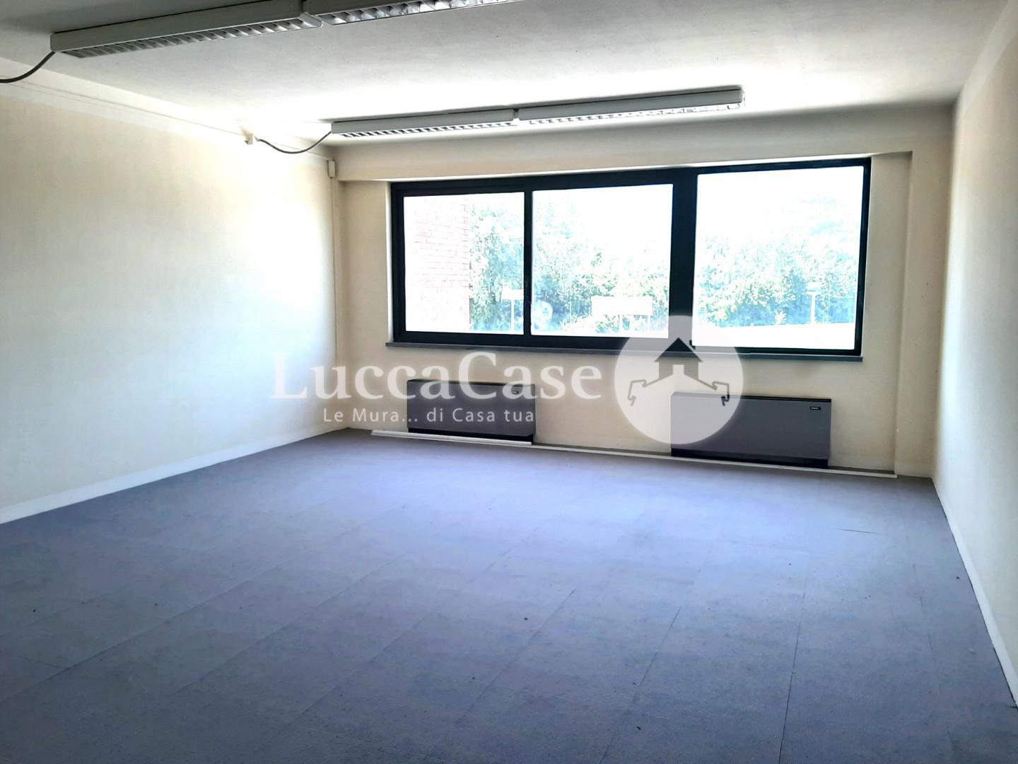 Office for commercial rentals, ref. F063K