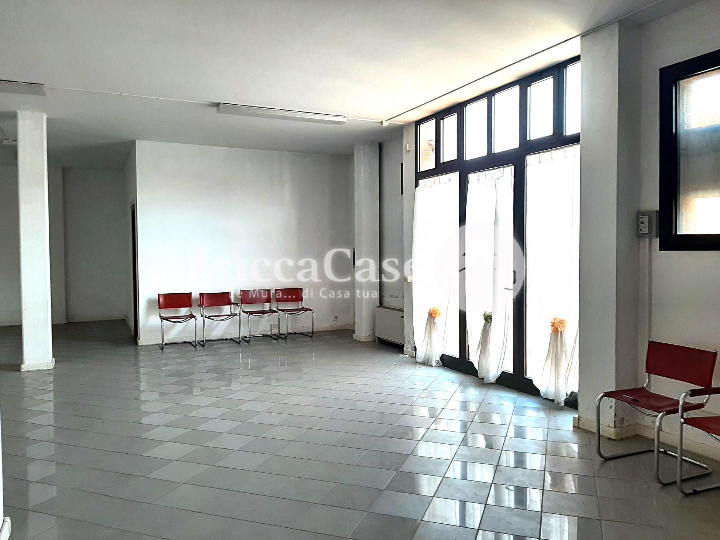 Office for commercial rentals, ref. F065K