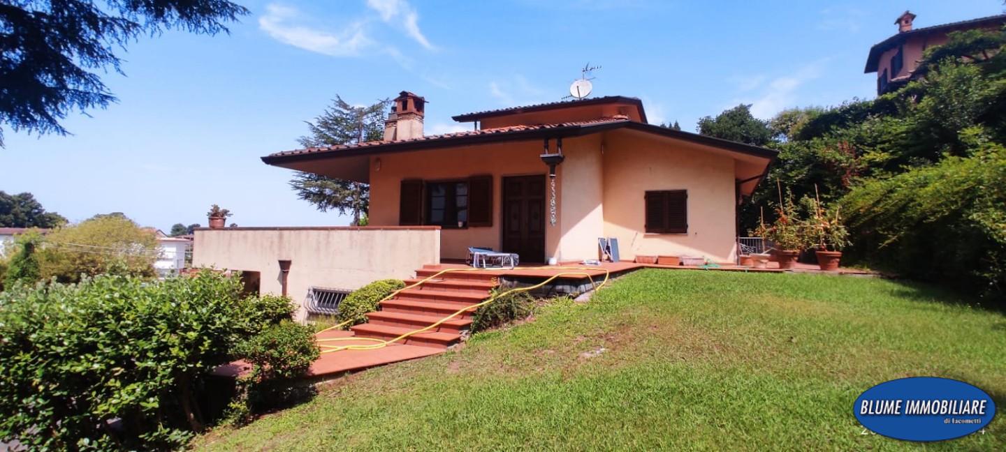 Villa in vendita a Massarosa (LU)