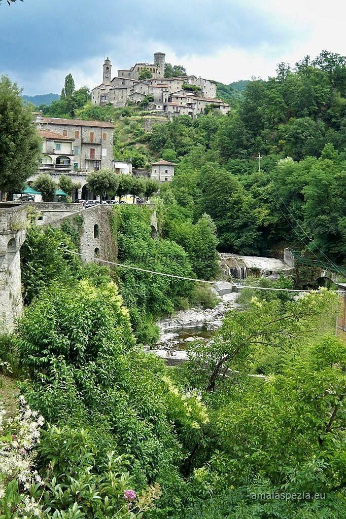 Single-family house in Bagnone