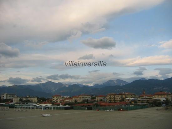 Photo 2/3 for ref. V 602022 villa mare Pietrasanta