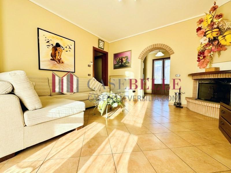 casa indipendente - Pietrasanta