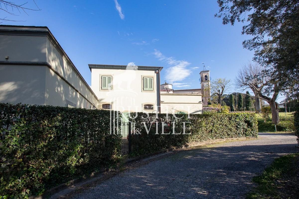 Villa in vendita a Pisa (3/68)