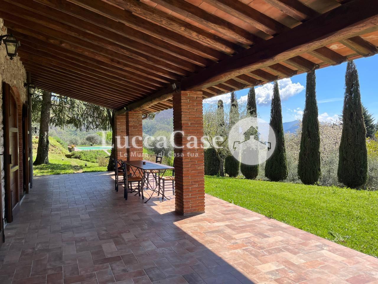 Country house for sale in Pescaglia (LU)