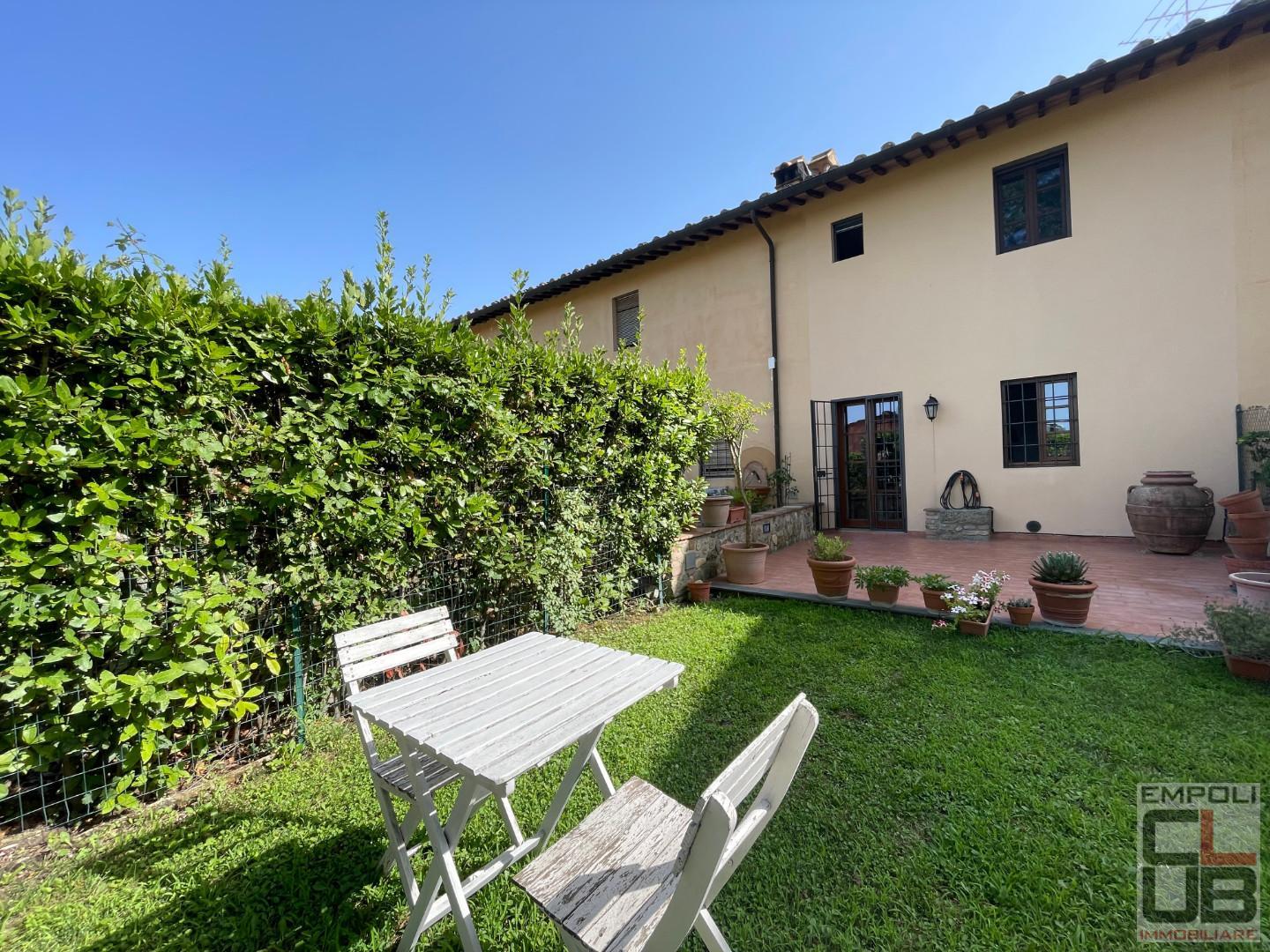 Portion of house for sale in Firenze
