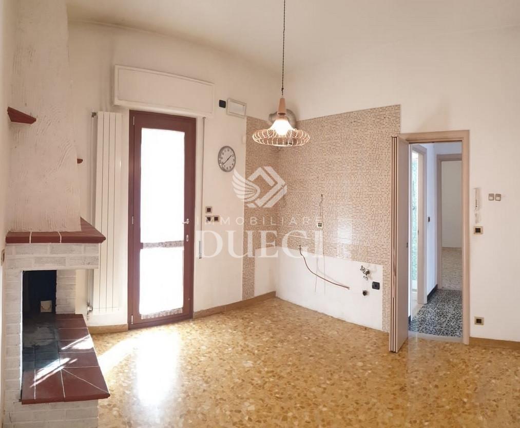 Casa semi-indipendente in vendita a Migliarina, Viareggio (LU)