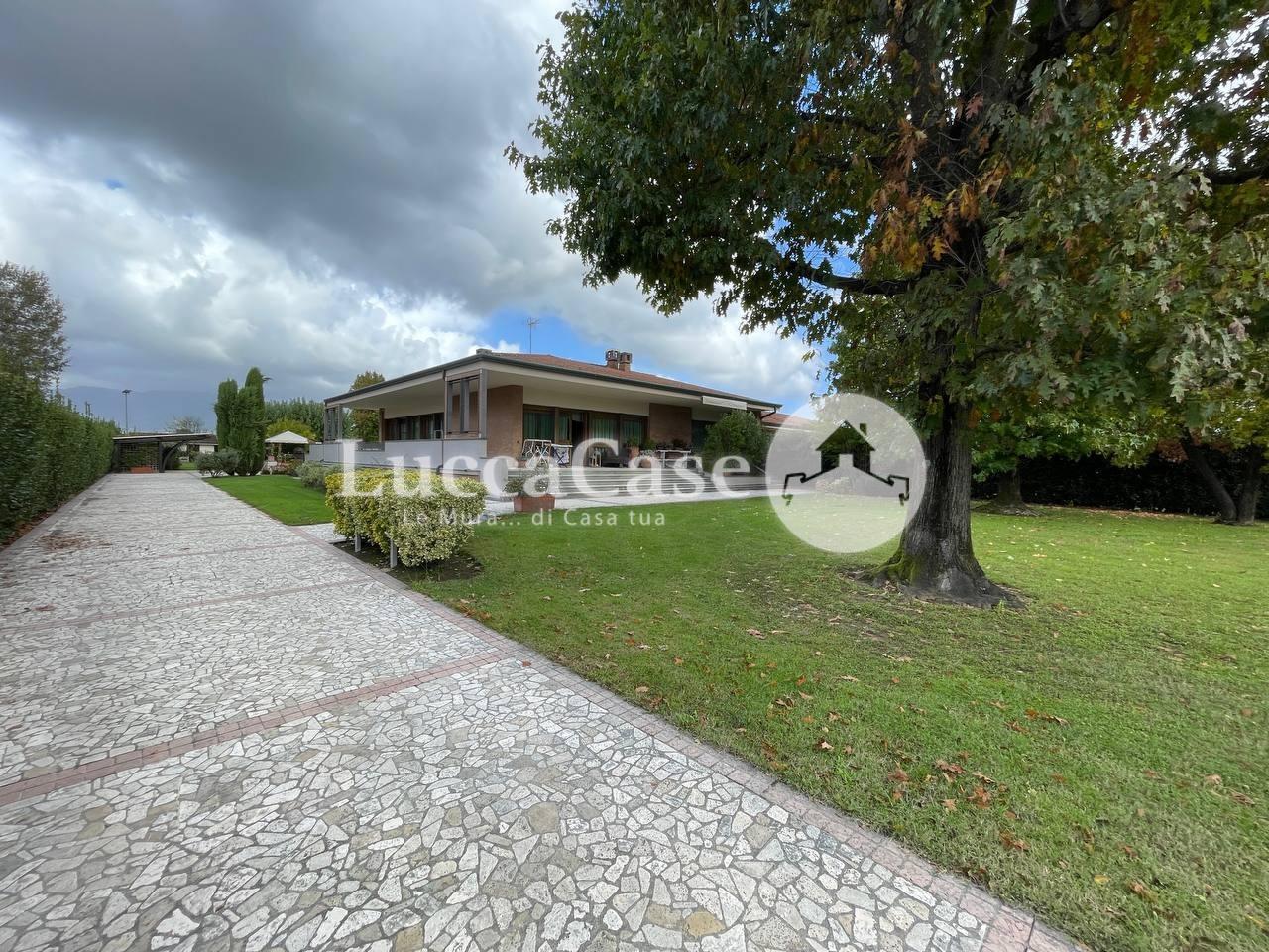 Villa in vendita a Tassignano - Capannori
