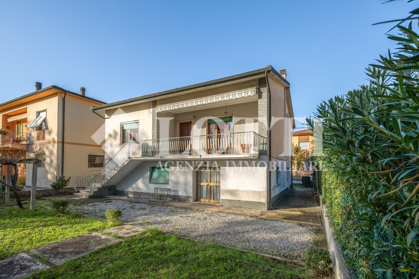 Single-family house for sale in Calcinaia (PI)