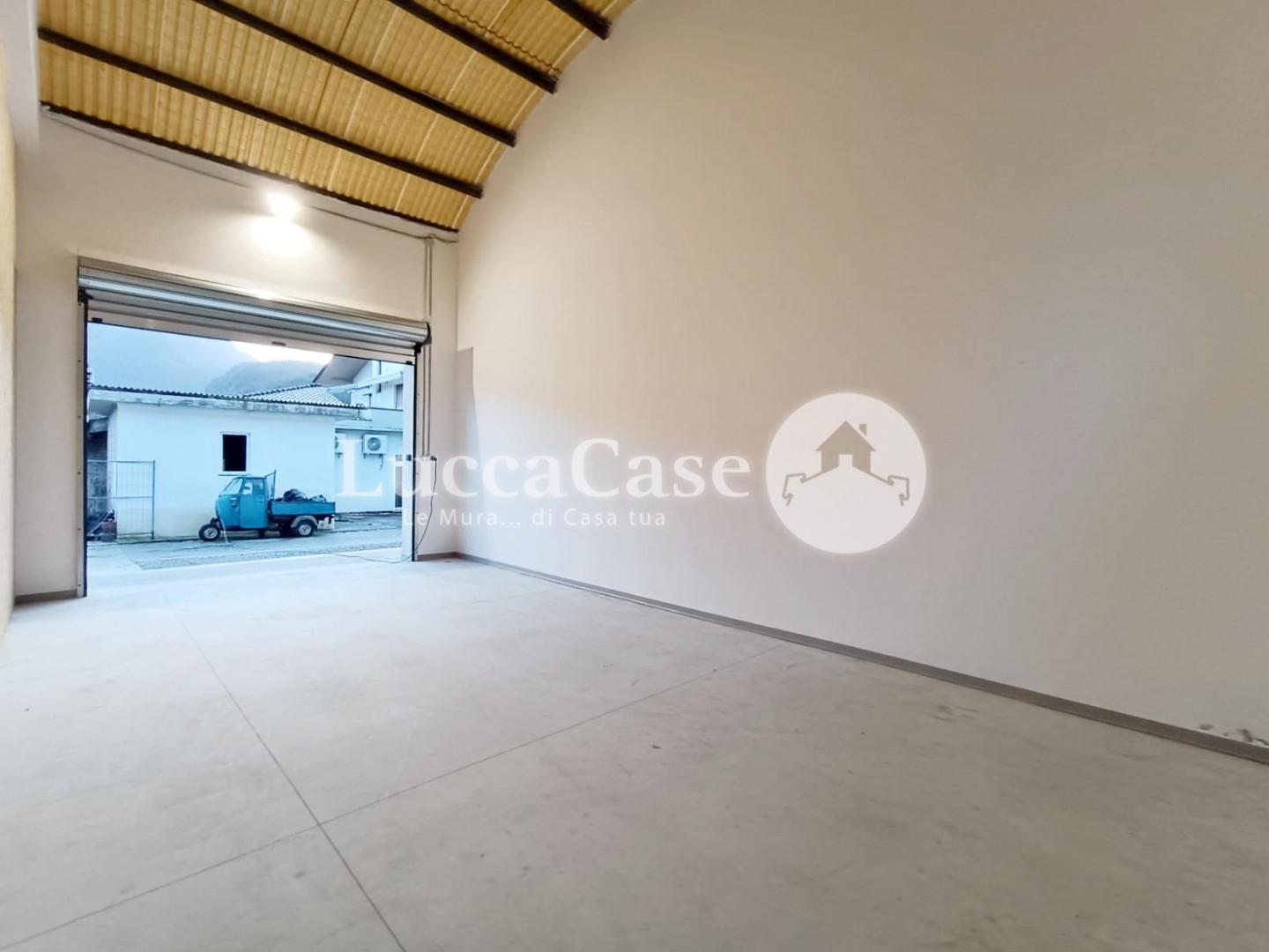 Warehouse for commercial rentals in Coreglia Antelminelli (LU)
