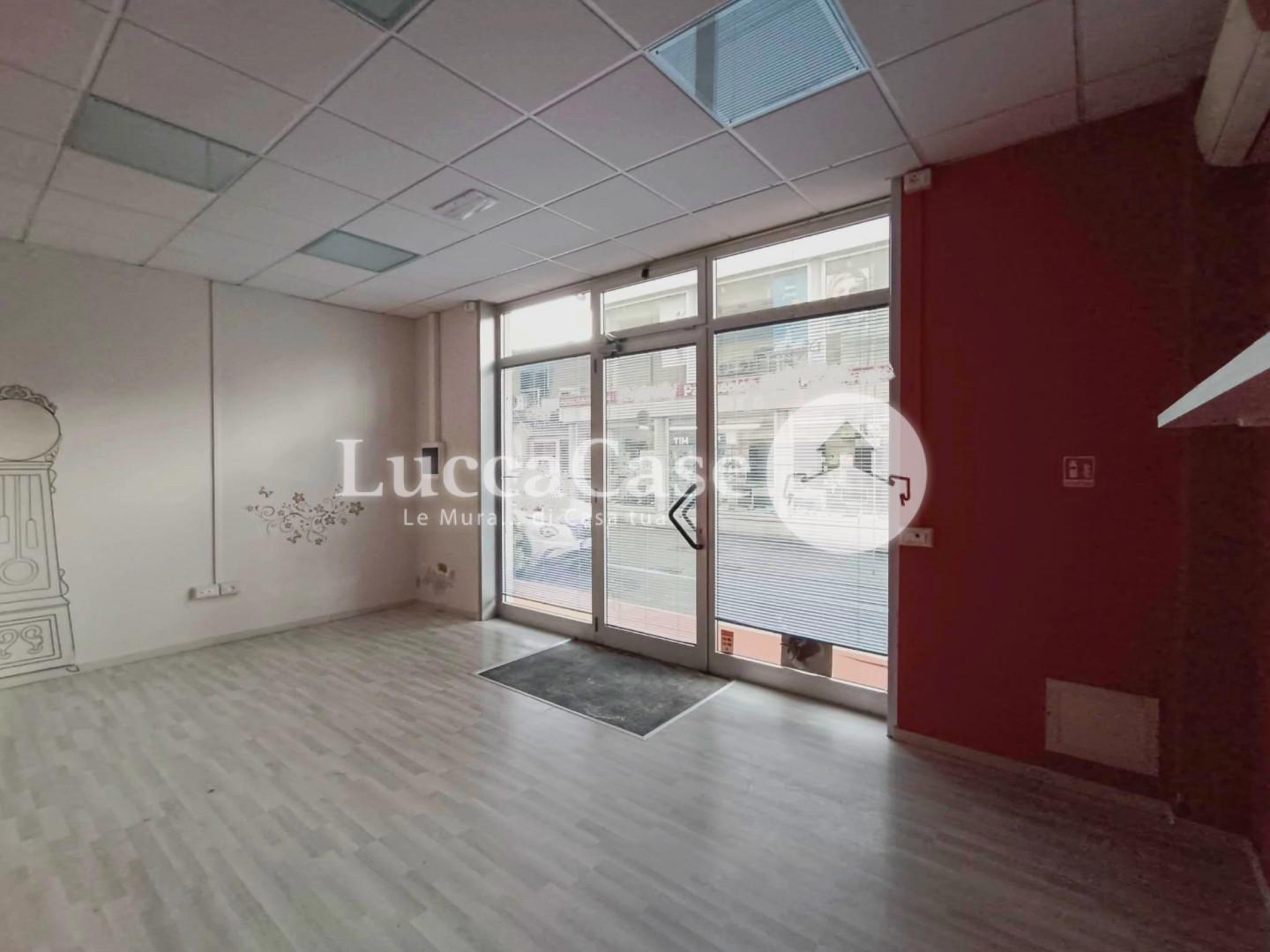 Office for commercial rentals, ref. F322K