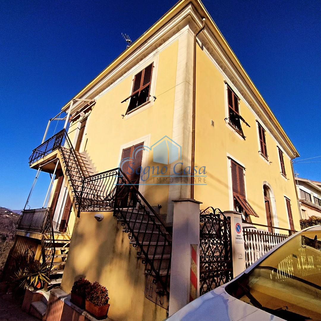 Villetta bifamiliare in vendita a La Spezia