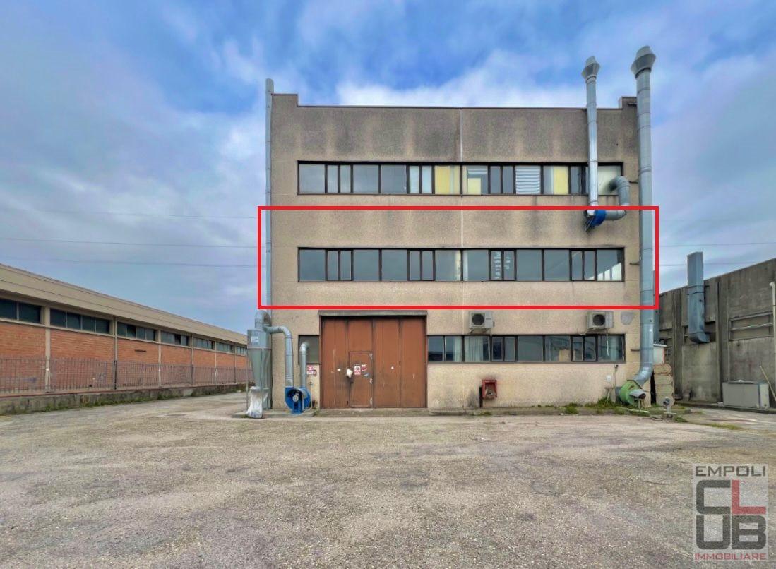 Craft depot for sale in Empoli (FI)