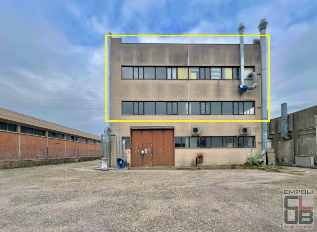 Craft depot for sale in Empoli (FI)
