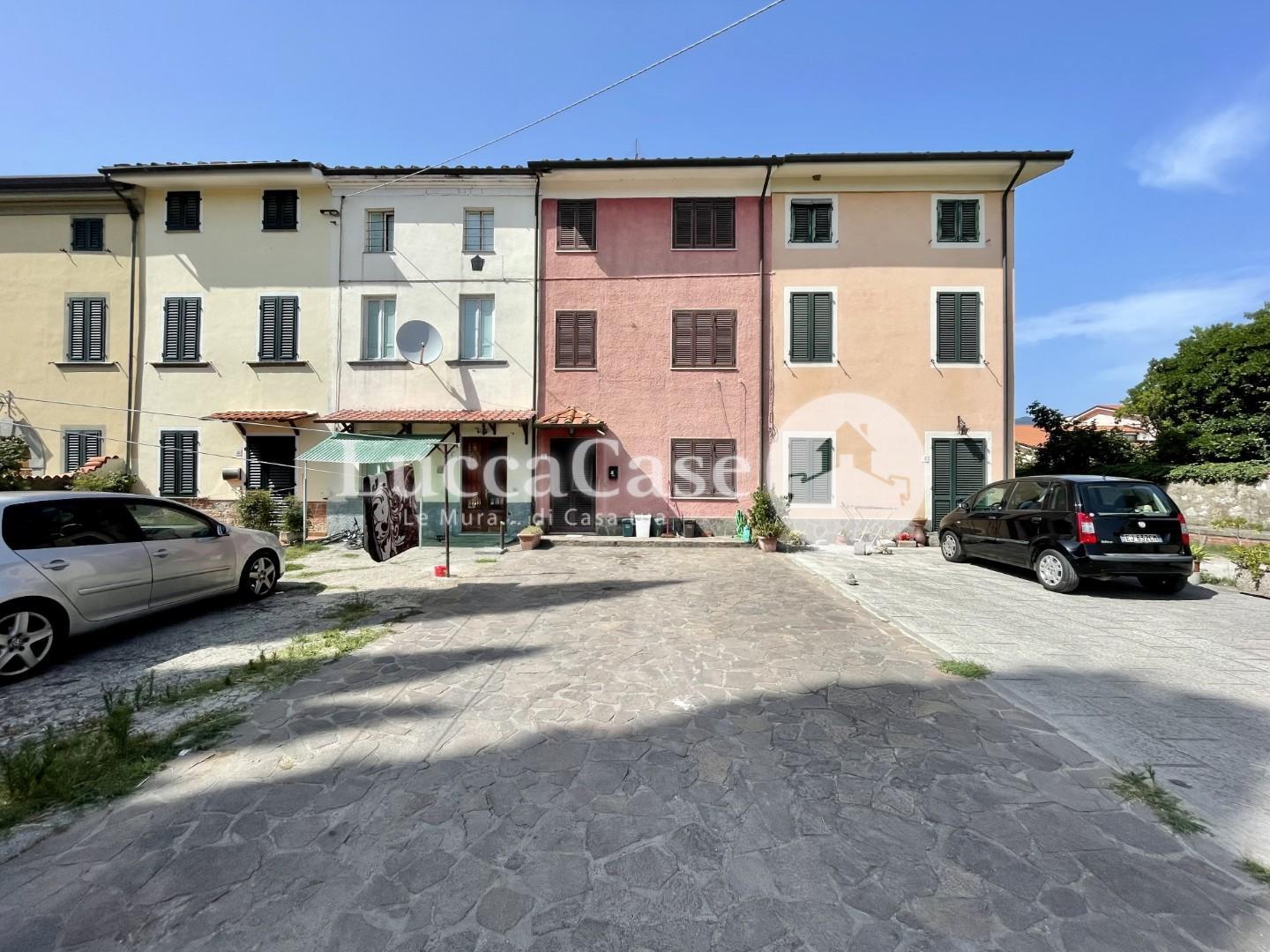 Terratetto in vendita a Lammari, Capannori (LU)